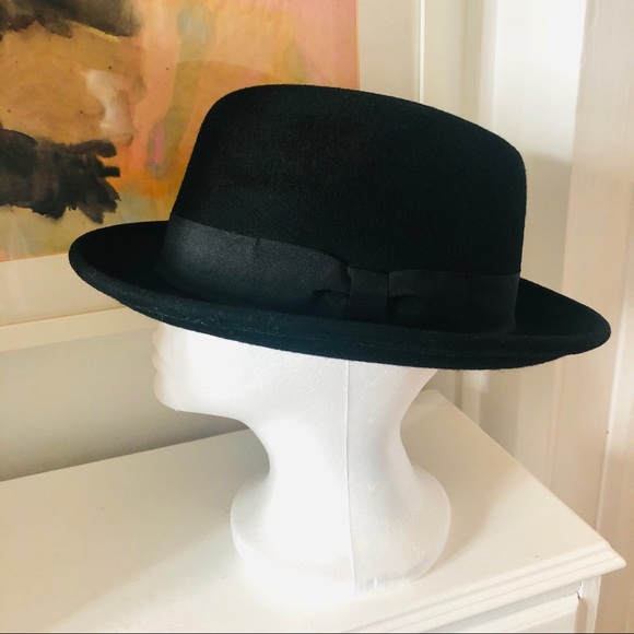 Vintage black wool felt bowler hat - Picture 4 of 12